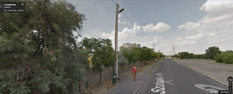 Illustration for article titled Hol látni egy utcaszakaszon ennyi kurvát a Google Street Viewban?